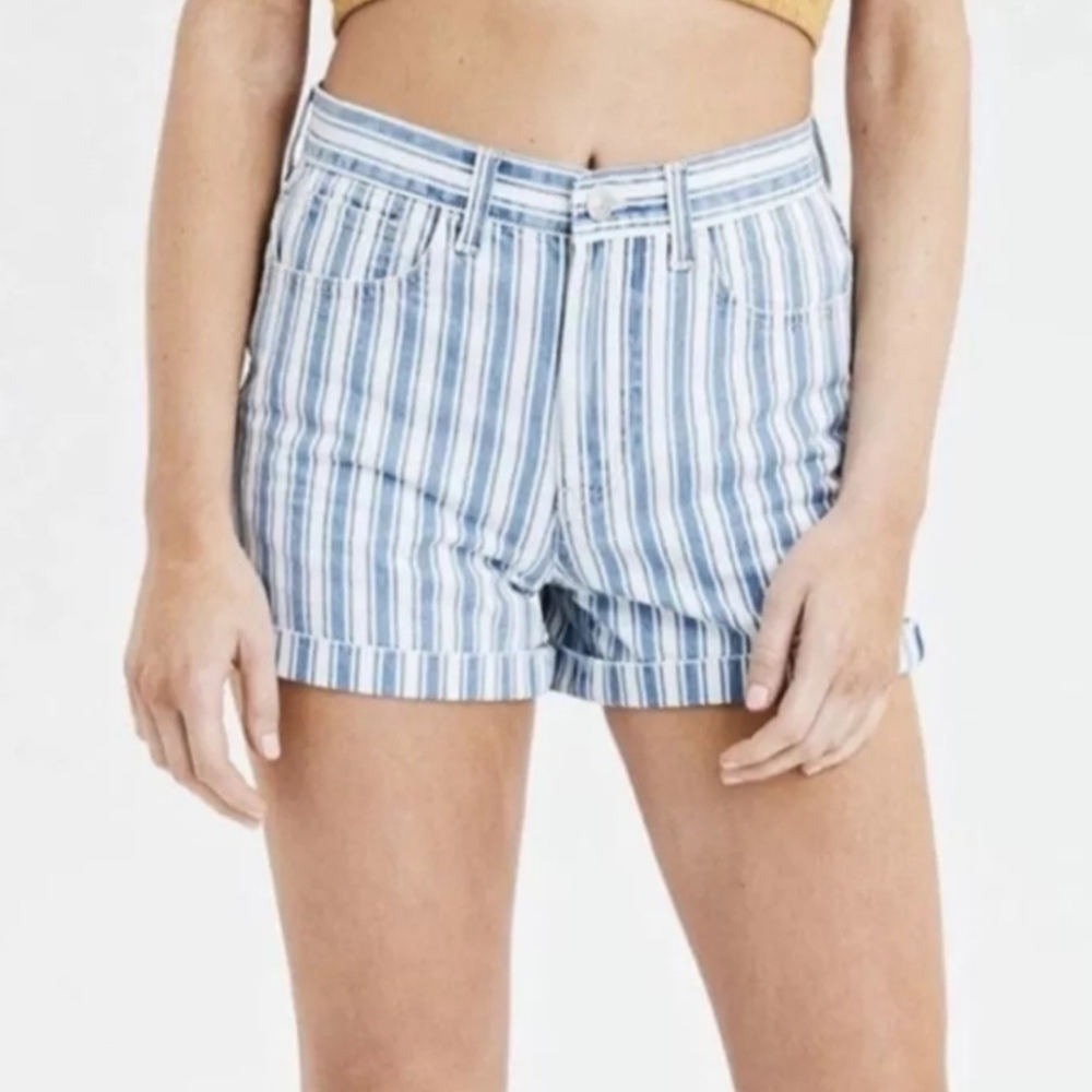 American Eagle Mom Shorts Striped Blue and White Size 6